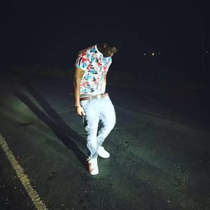 Meet your Posher, Khiri